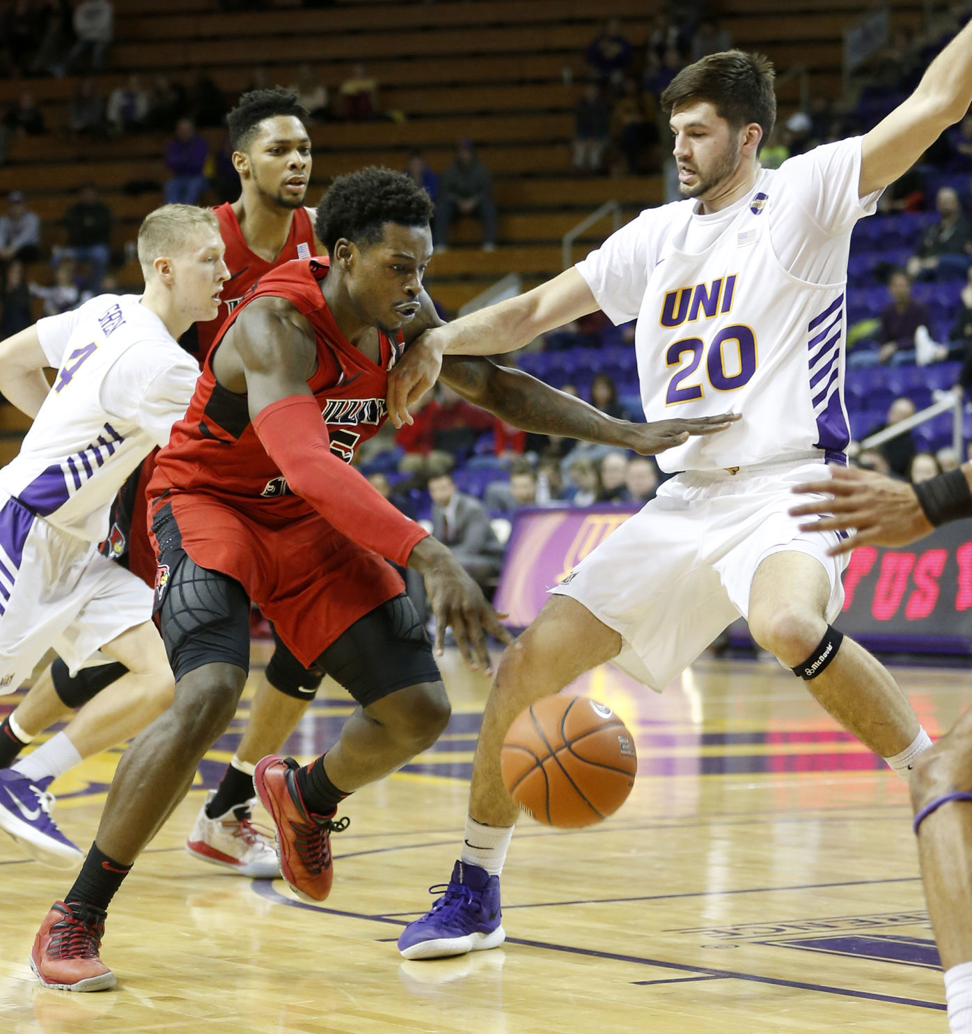 021319bp-uni-southern-illinois-03a